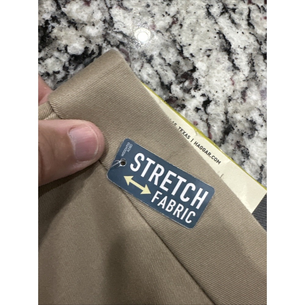 Haggar Clothing Flat Front Classic Fit Pants Men 44x29 Tan Premium No Iron Khaki - Picture 8 of 8